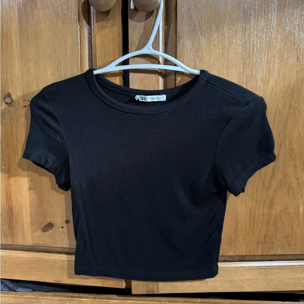 Zara Short Sleeve Women's Tees